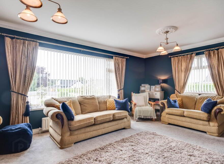 27 Tullyavey Road, Enniskillen, BT94 2JT