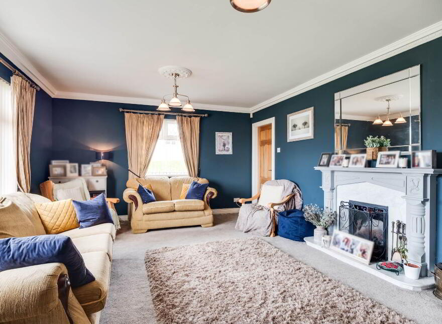27 Tullyavey Road, Enniskillen, BT94 2JT