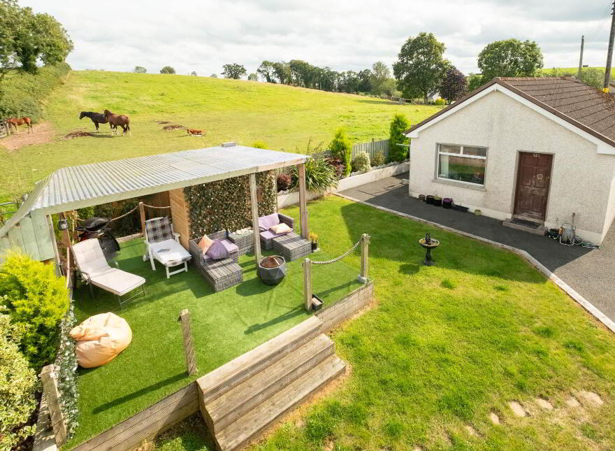 27 Tullyavey Road, Enniskillen, BT94 2JT