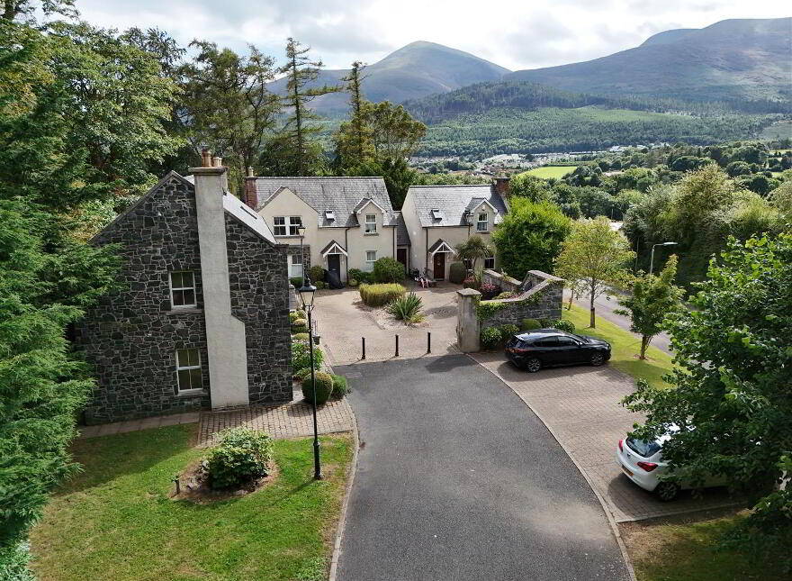 1 Rathcillan Close, Newcastle, BT33 0UH