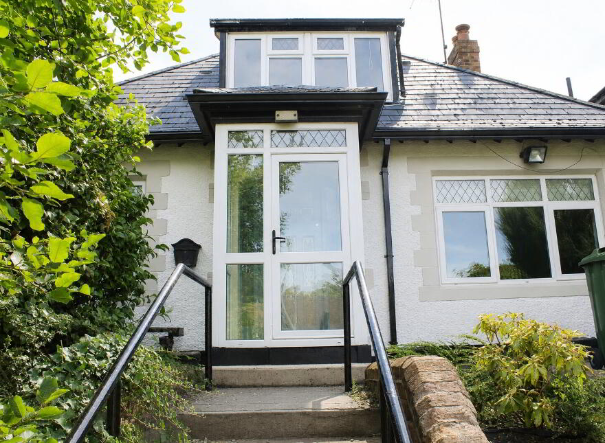 39 Victoria Street, Armagh, BT61 9DS photo