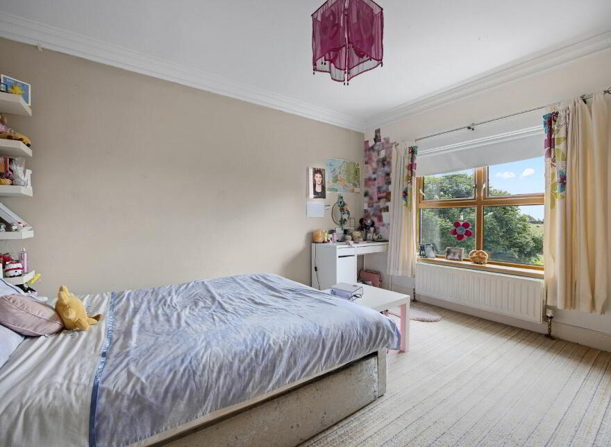 103 Belfast Road, Saintfield, BT24 7HE