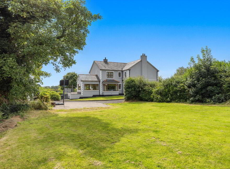 103 Belfast Road, Saintfield, BT24 7HE