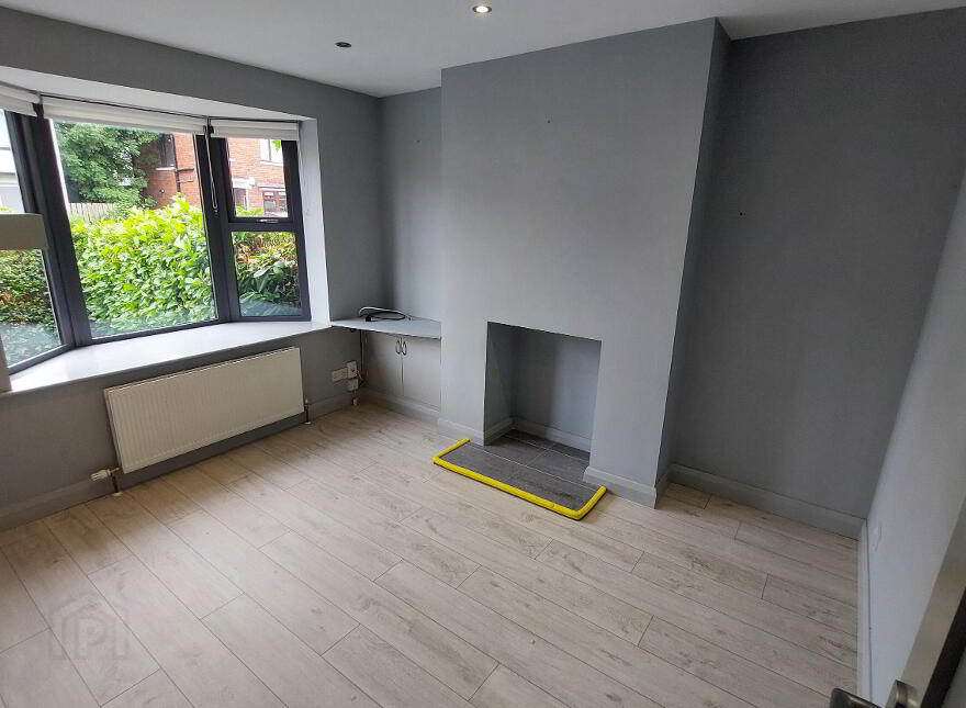 24 Lucerne Parade, Stranmillis, Belfast, BT9 5FT