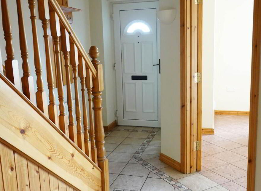 7 Drumclay Court, Enniskillen, BT74 6NS
