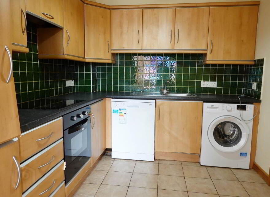 7 Drumclay Court, Enniskillen, BT74 6NS
