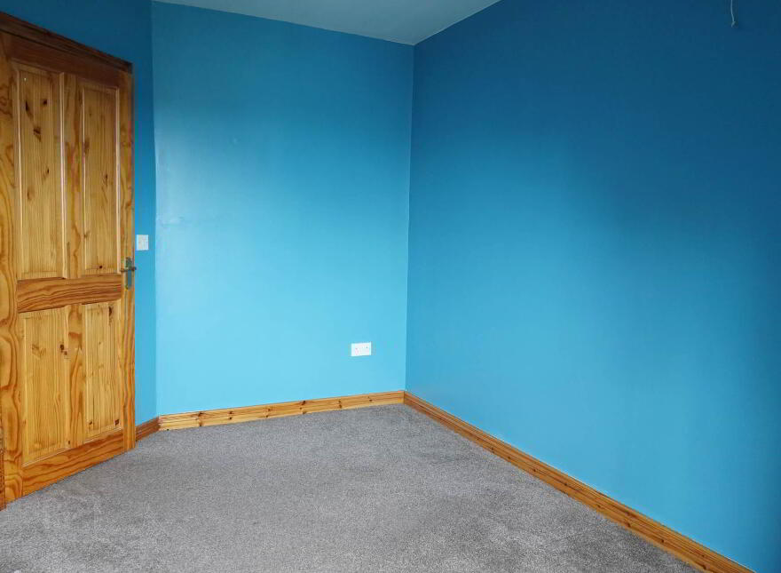 7 Drumclay Court, Enniskillen, BT74 6NS
