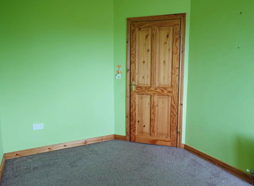 7 Drumclay Court, Enniskillen, BT74 6NS