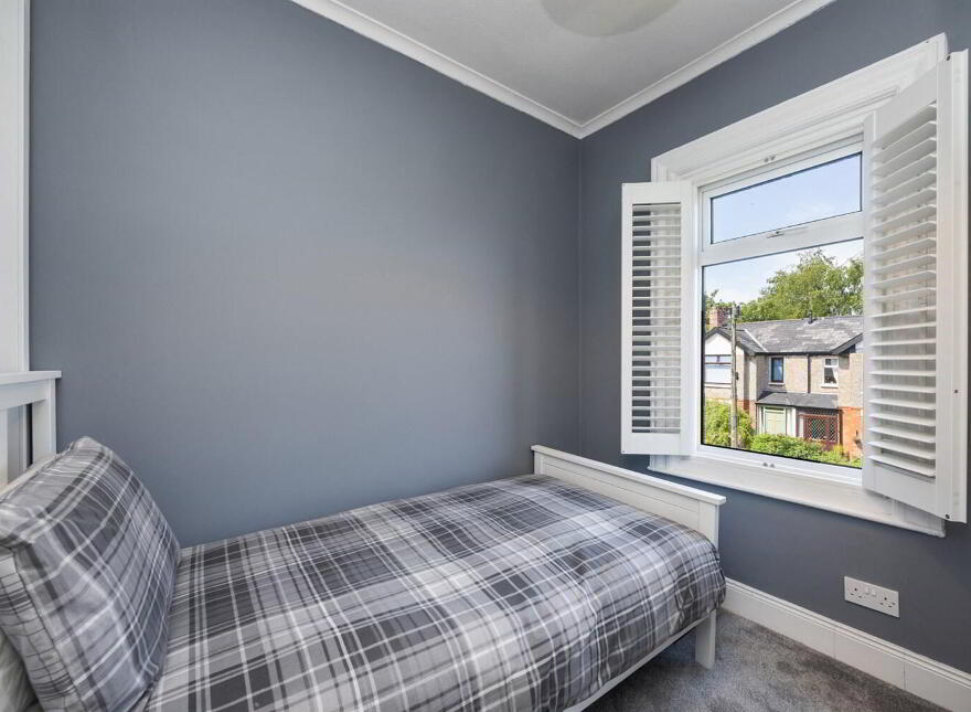 146 Haypark Avenue, Ormeau Road, Belfast, BT7 3FG