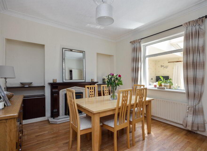 146 Haypark Avenue, Ormeau Road, Belfast, BT7 3FG