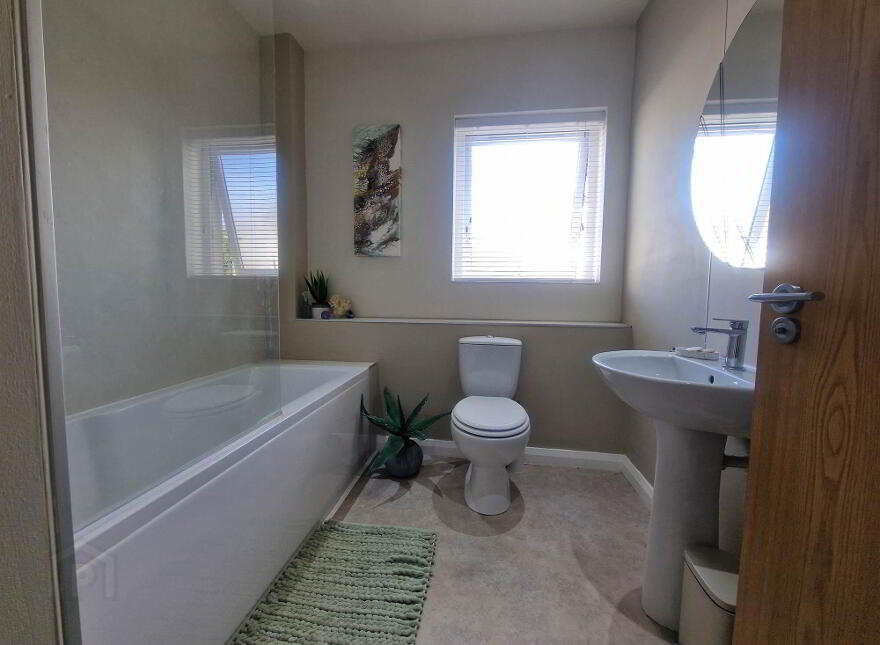 12 Cedar Hill, Ballynahinch, BT24 8XQ