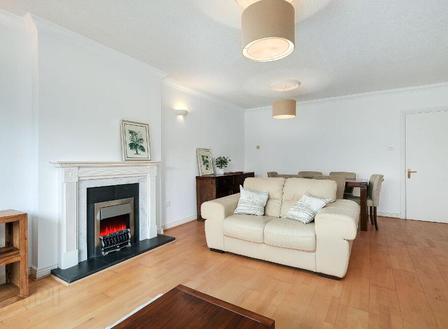 Apartment 414 Galloping Green, Stillorgan Road, Blackrock, Blackrock, A94ER29