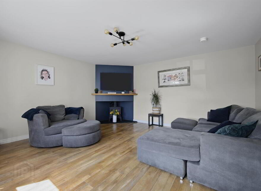 41 Cumber Park, Drumaness, BT24 8GA