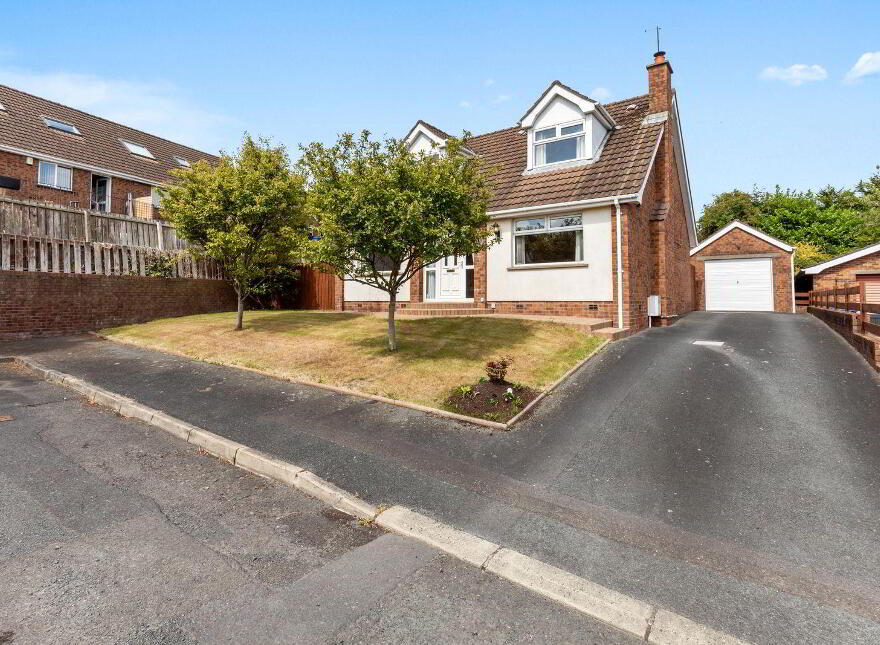 10 Fernbank Gardens, Bangor, BT19 6GD