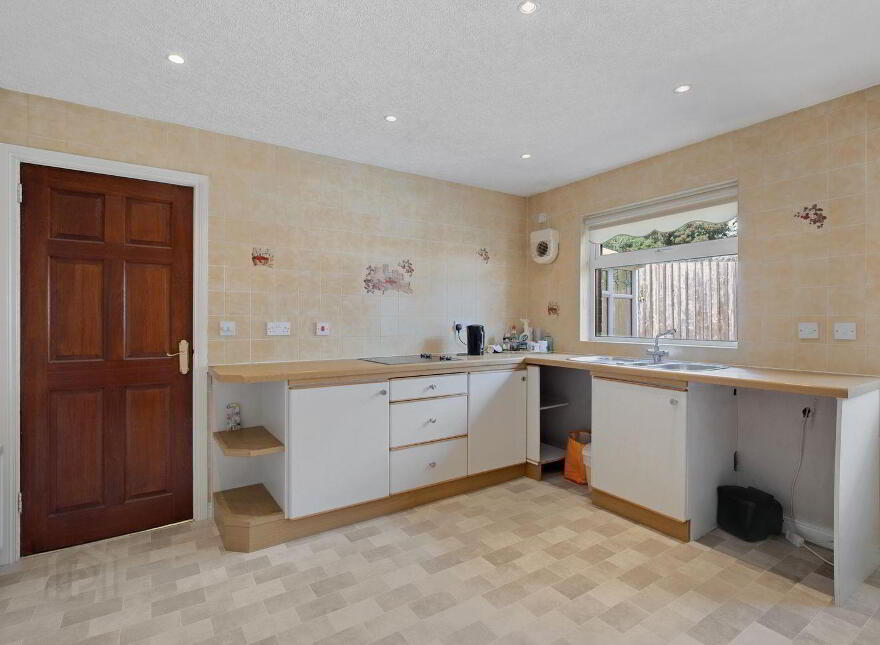 10 Fernbank Gardens, Bangor, BT19 6GD
