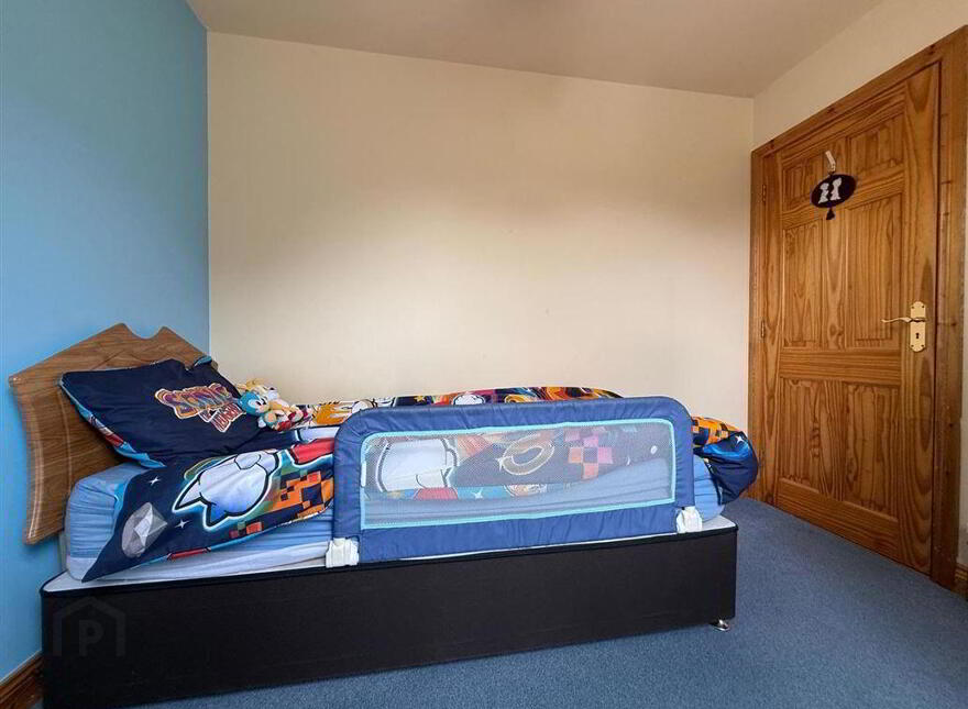 15 Friarshill Close, Ballaghaderreen, F45NY98