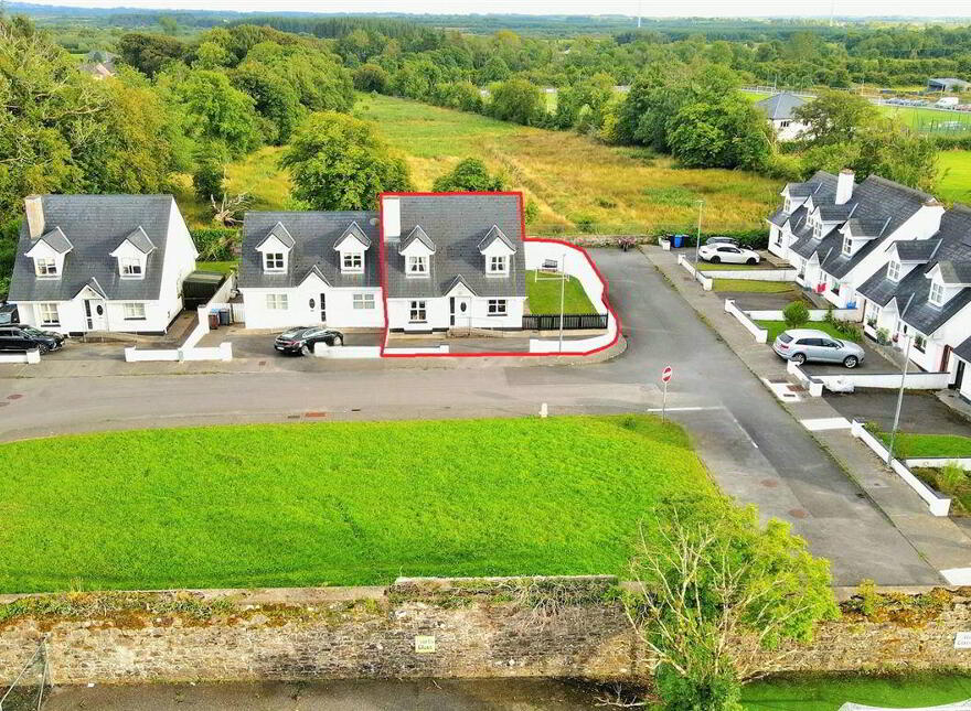 15 Friarshill Close, Ballaghaderreen, F45NY98