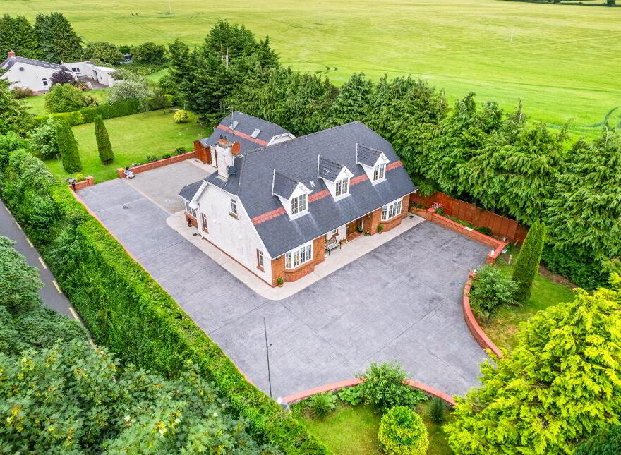 Cloyne Road, Ballinacurra, Midleton, P25HF21