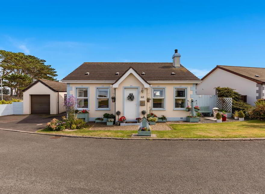 22 Dunleath Drive, Ballywalter, Newtownards, BT22 2TE