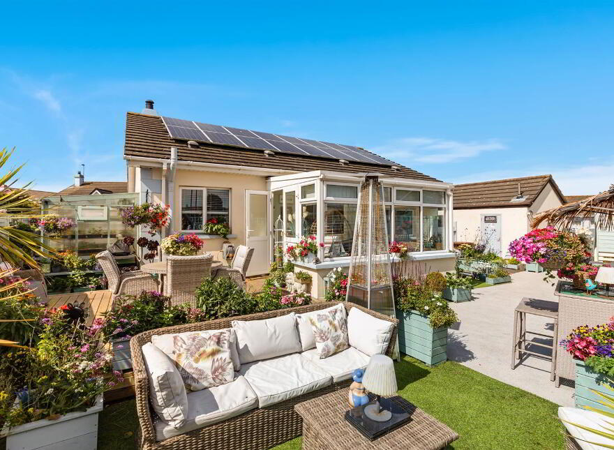 22 Dunleath Drive, Ballywalter, Newtownards, BT22 2TE