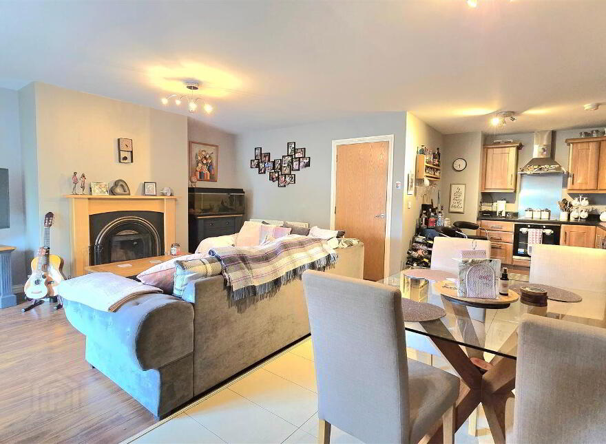 30 Trinity Mews, Ahoghill, Ballymena, BT42 1FJ