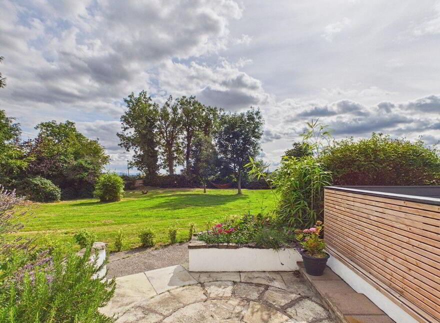 Rose Cottage, Leastown Lane, Oldtown, Oldtown, A45T621
