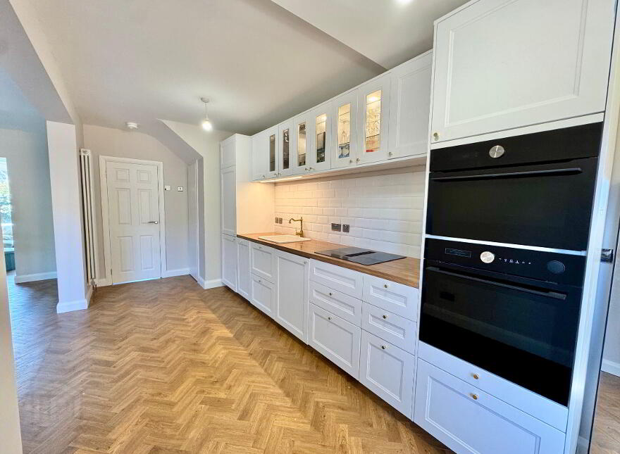 15 Hillside Crescent, Belfast, BT9 5EN