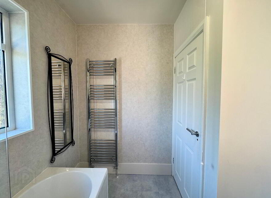 15 Hillside Crescent, Belfast, BT9 5EN