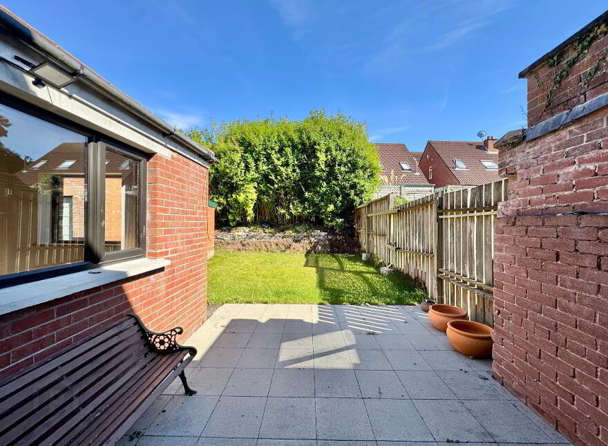 15 Hillside Crescent, Belfast, BT9 5EN