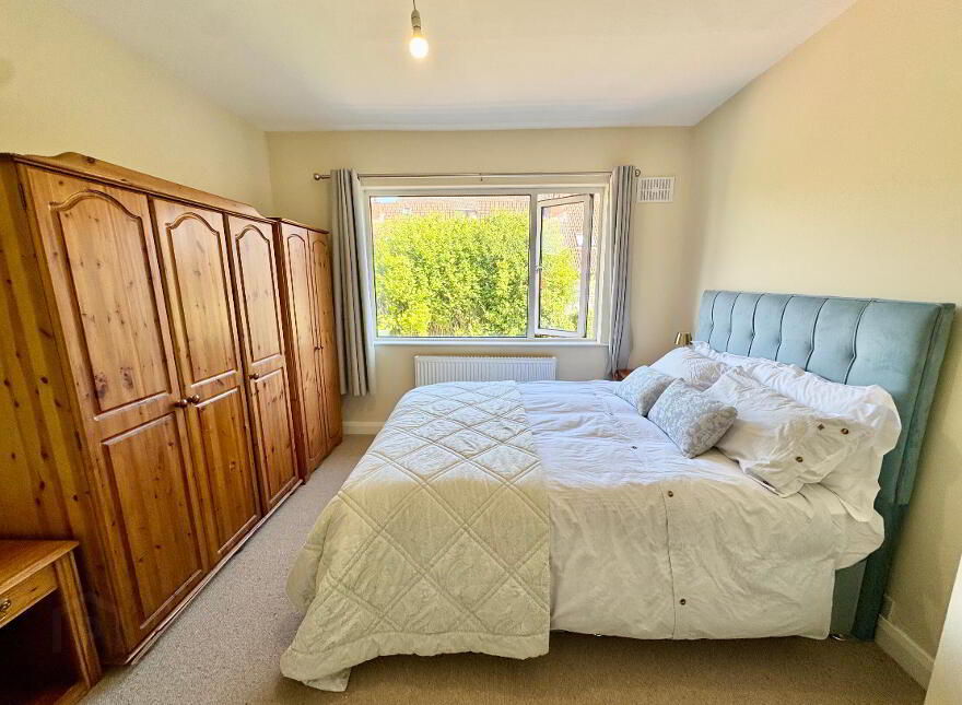 15 Hillside Crescent, Belfast, BT9 5EN