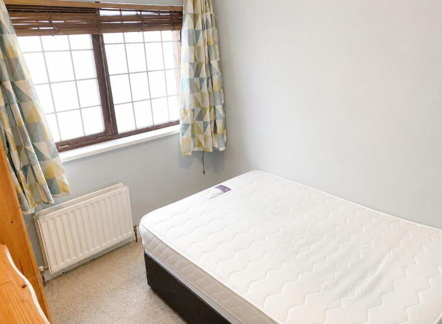 Apartment 3 111 Eglantine Avenue, Belfast, BT9 6EX