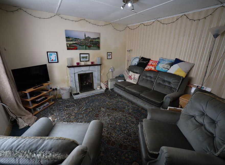 Glenview, 11 Glen Road, Monkstown, T12D6KD