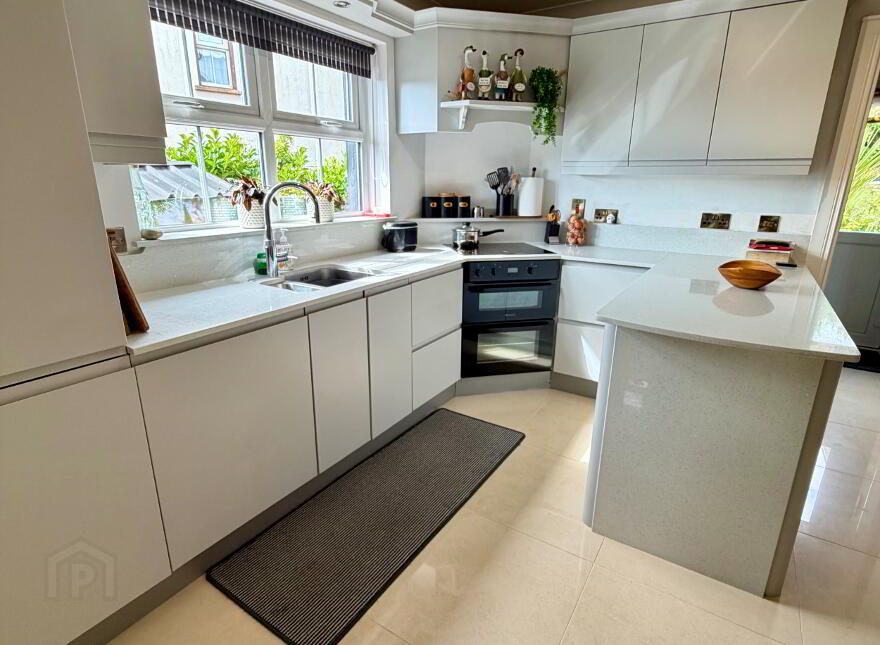 7 Ard Ri Gardens, Armagh, BT60 4BS