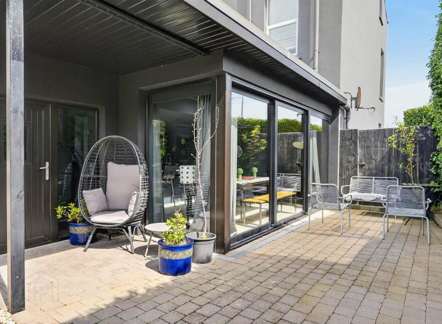 Highview, 1 Princetown Road, Bangor, BT20 3TA