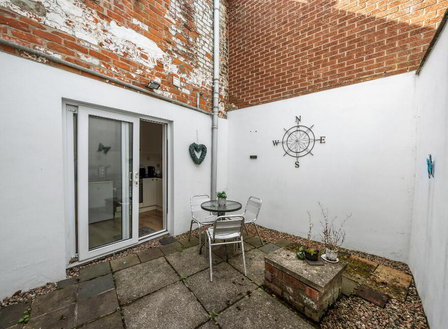 11 Mayfield Street, Lisburn Road, Belfast, BT9 7HF