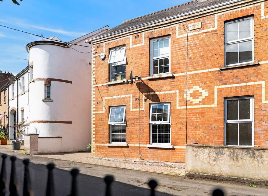 26 Riverside, Antrim, BT41 4BH
