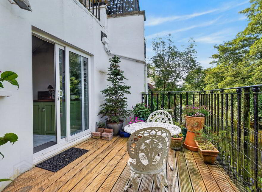 26 Riverside, Antrim, BT41 4BH