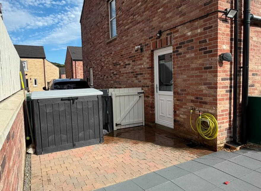 32 Millbank Grove, Ballynahinch, BT24 8WQ