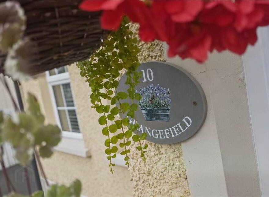 10 Grangefield, Toomebridge, BT41 3TZ