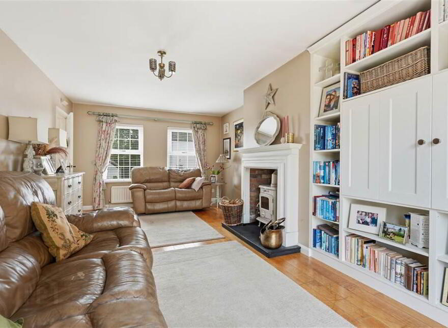10 Grangefield, Toomebridge, BT41 3TZ