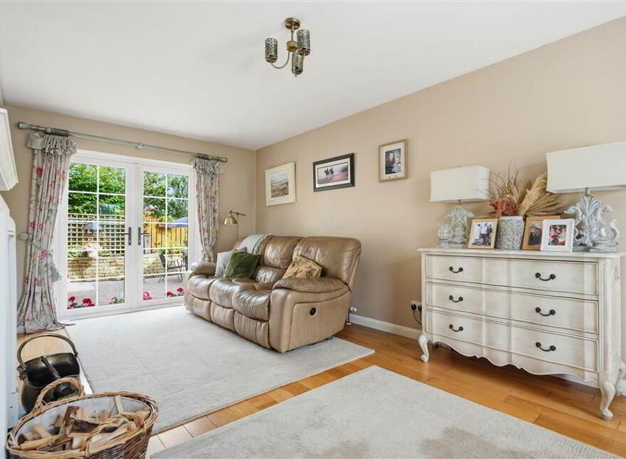 10 Grangefield, Toomebridge, BT41 3TZ