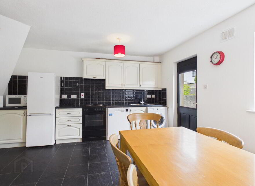 84 Meadowbrook, Waterford, X91V6H6