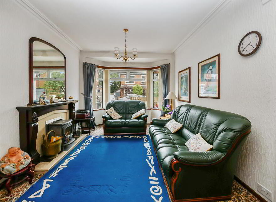 5 Breda Gardens, School Road, Belfast, BT8 6BZ