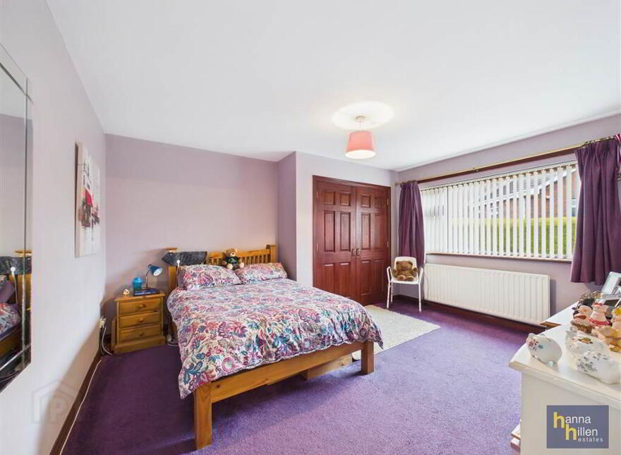18 Hollywood Grove, Newry, BT34 2JT