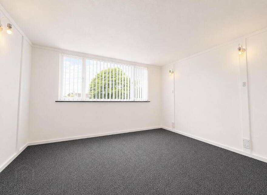 12 Finnis Close, Belfast, BT9 6QW