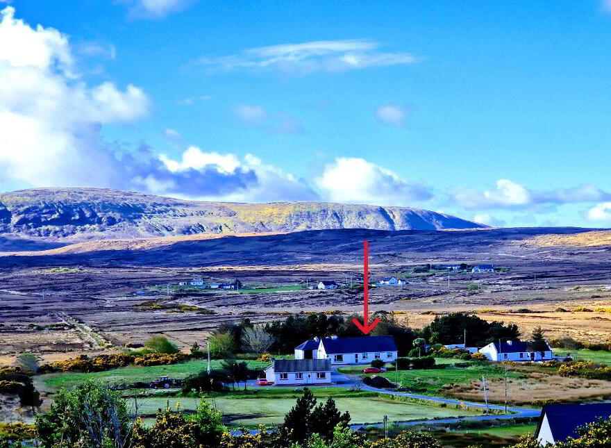 2 X Houses On, C. 4 5acres, Derryconnor, Gortahork, F92VY93
