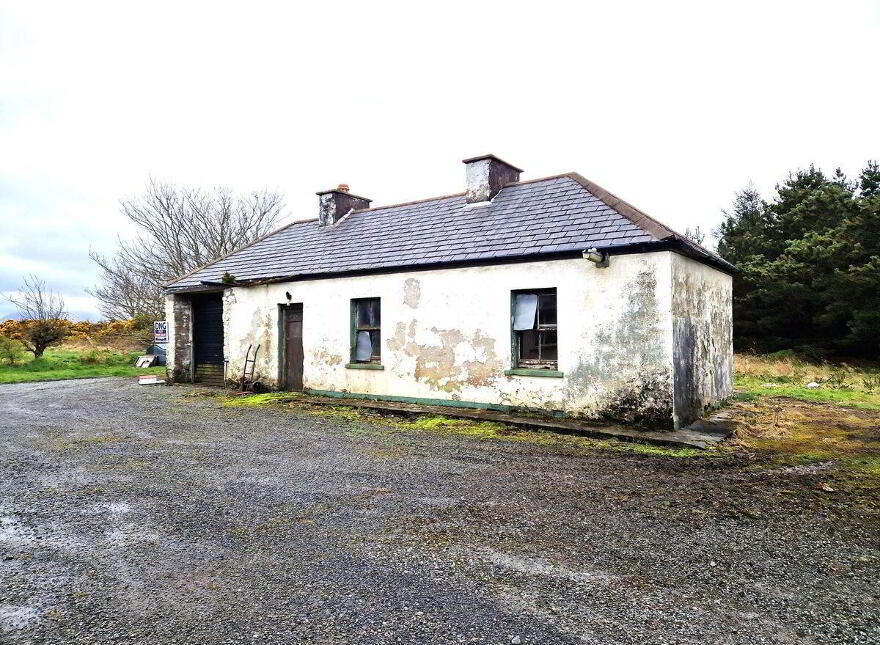 2 X Houses On, C. 4 5acres, Derryconnor, Gortahork, F92VY93