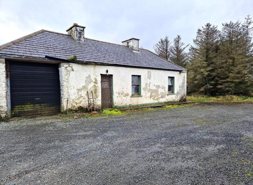 2 X Houses On, C. 4 5acres, Derryconnor, Gortahork, F92VY93