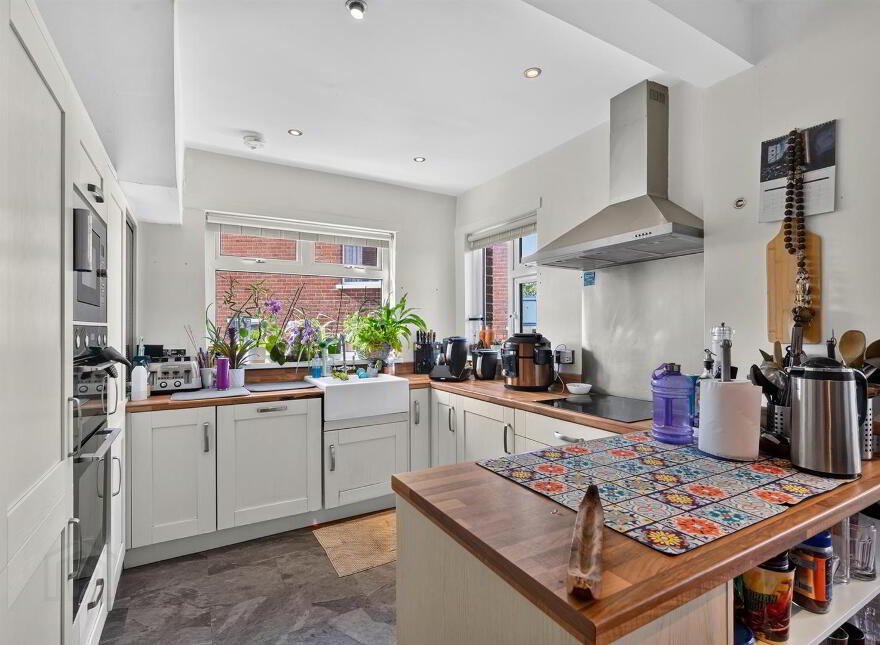 107 Greystown Avenue, Belfast, BT9 6UH