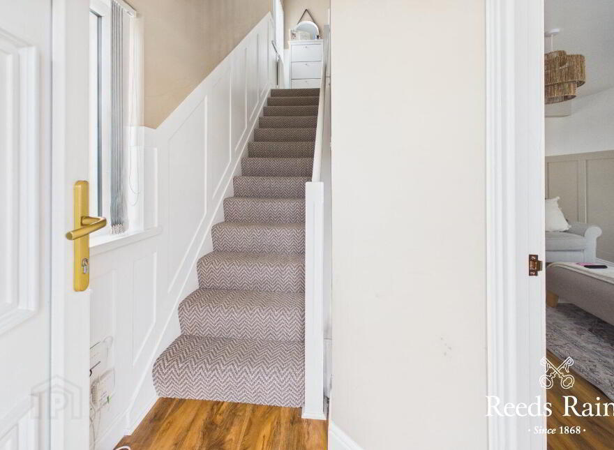 21 Lagmore Meadows, Dunmurry, Belfast, BT17 0TE
